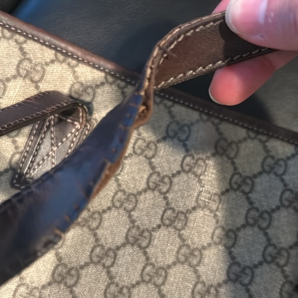 Gucci Monogram Tote - Picture 6 of 11